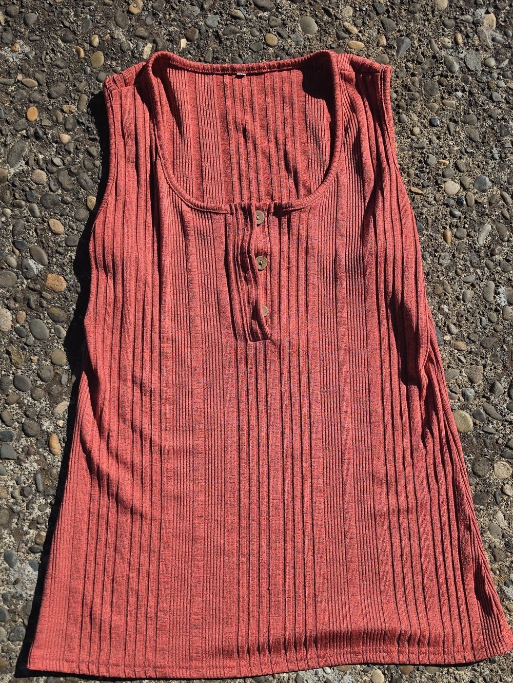Kohl's Ribbed Tank Top in Coral Red